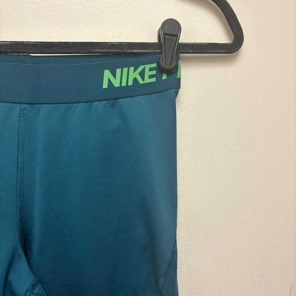 Nike Pro Hyper Cool Compression Pants - Picture 3 of 11